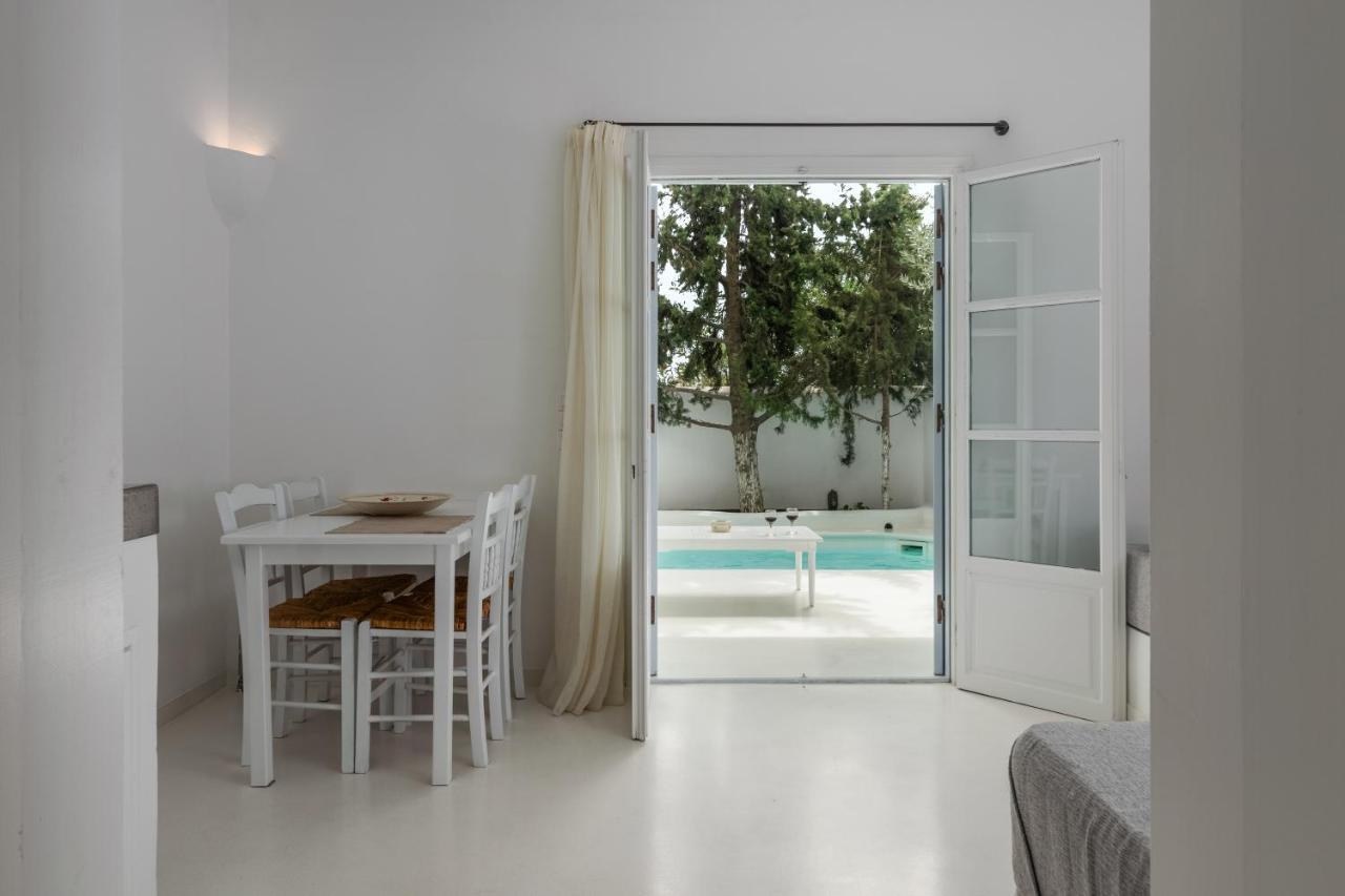 Thalassitra Private Pool Suites Adamantas  Exteriér fotografie