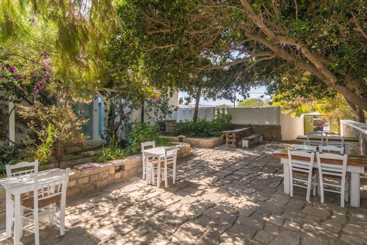 Thalassitra Private Pool Suites Adamantas  Exteriér fotografie