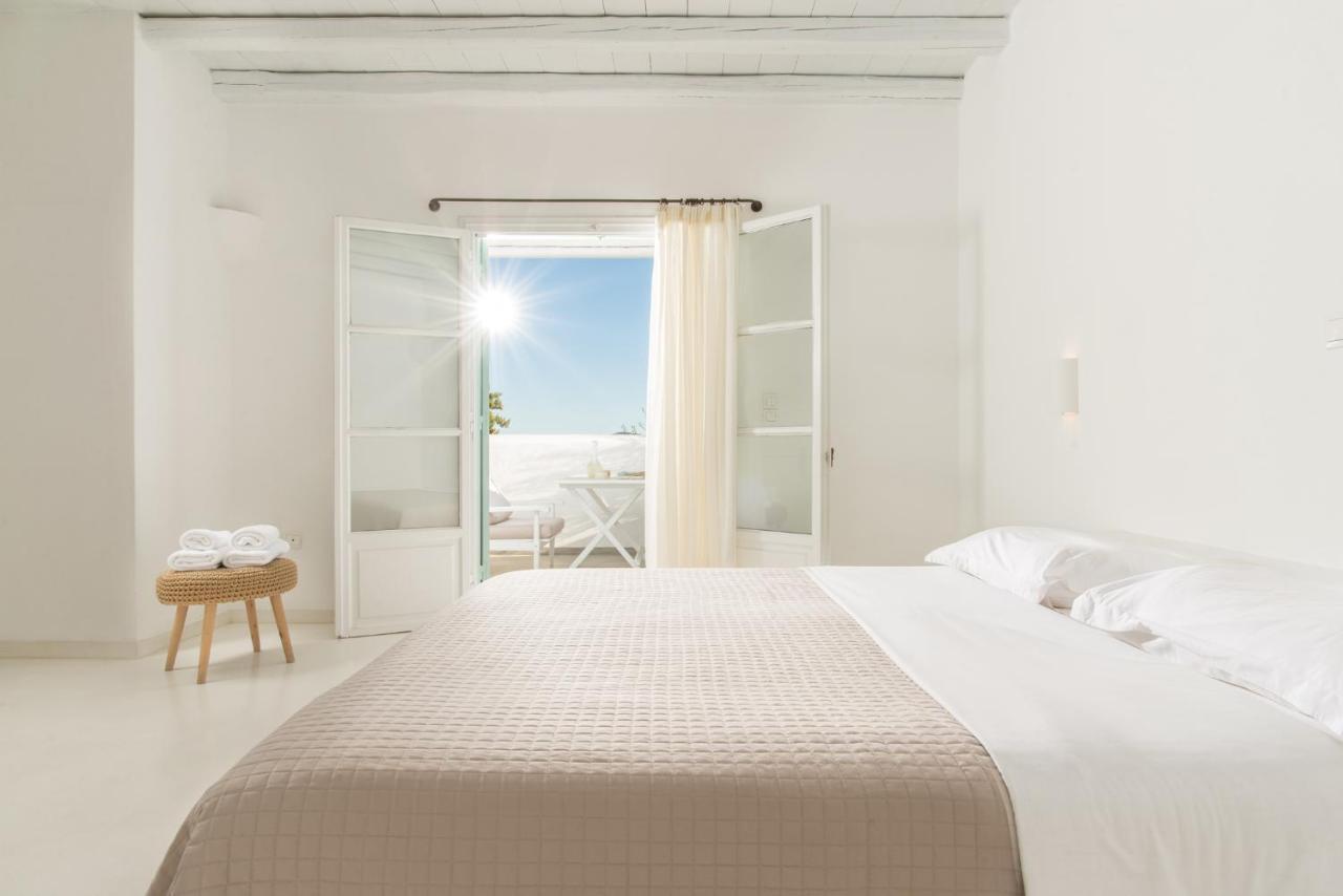 Thalassitra Private Pool Suites Adamantas  Exteriér fotografie