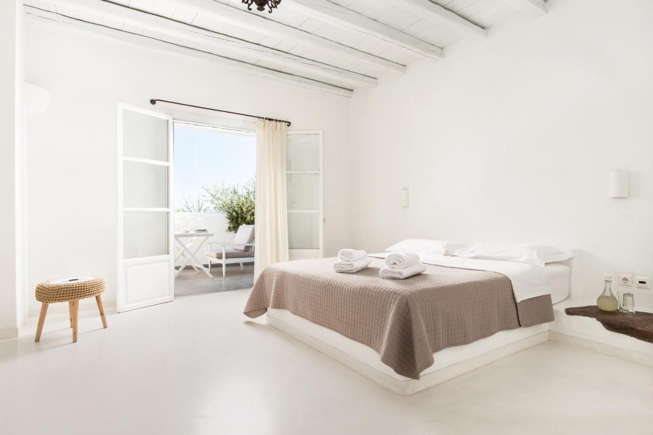 Thalassitra Private Pool Suites Adamantas  Exteriér fotografie