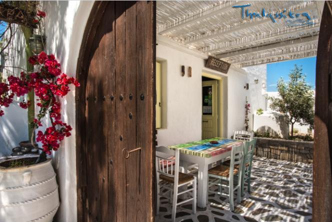 Thalassitra Private Pool Suites Adamantas  Exteriér fotografie