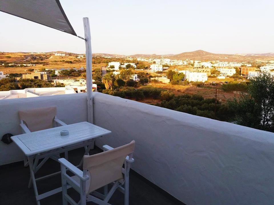 Thalassitra Private Pool Suites Adamantas  Exteriér fotografie